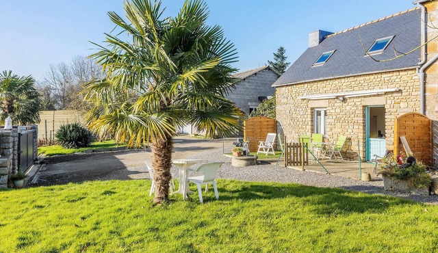 2 bedroom cozy home in Le Ferré