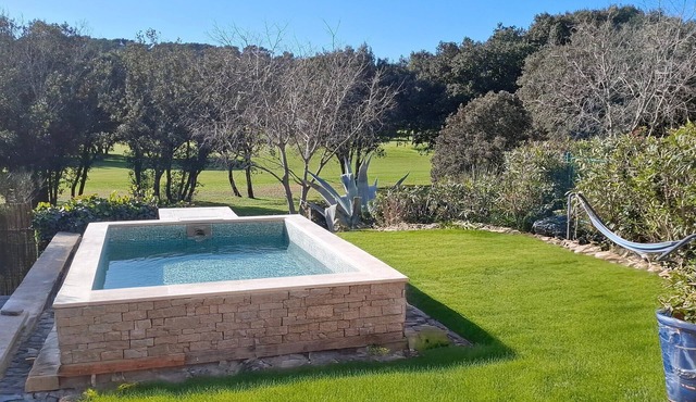 2 bedroom cozy home in NIMES