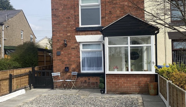 2 Bedroom Cute & Cosy Cottage in the village of Adlington, Lancashire