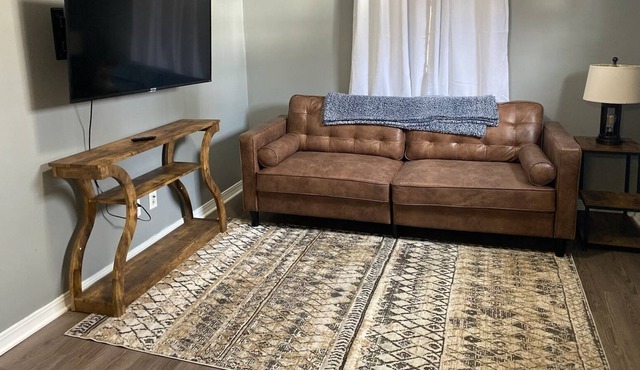 2 Bedroom duplex with King Size Beds