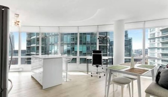 2 Bedroom Executive Condo + Gym Pool Free Parking