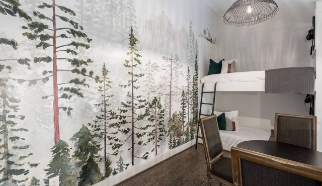 2 Bedroom Executive Suite + Bunk Bed Loft