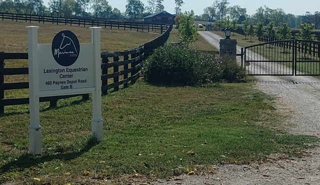 2-bedroom farmhouse, Lexington. Marimac Farm. 9 minutes to KHP