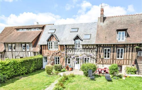 2 Bedroom Gorgeous Home In Le Mesnil-Esnard