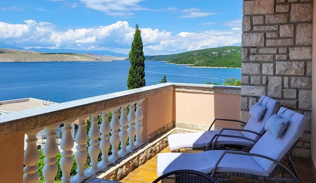2 bedroom gorgeous apartment in Jadranovo