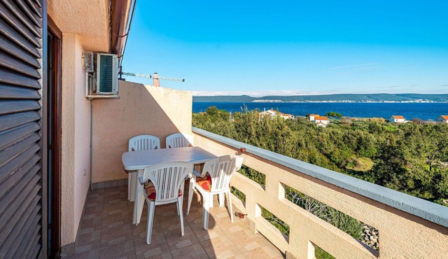2 bedroom gorgeous apartment in Nevidane