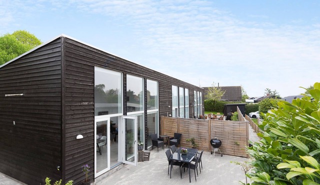 2 bedroom gorgeous home in Gilleleje