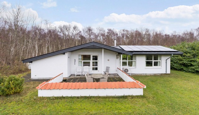 2 bedroom gorgeous home in Ebeltoft