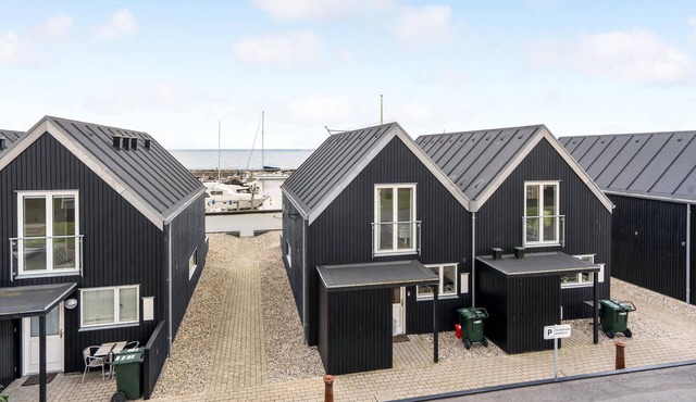 2 bedroom gorgeous home in Tranekær