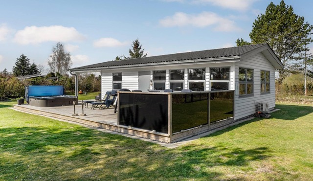 2 bedroom gorgeous home in Hadsund