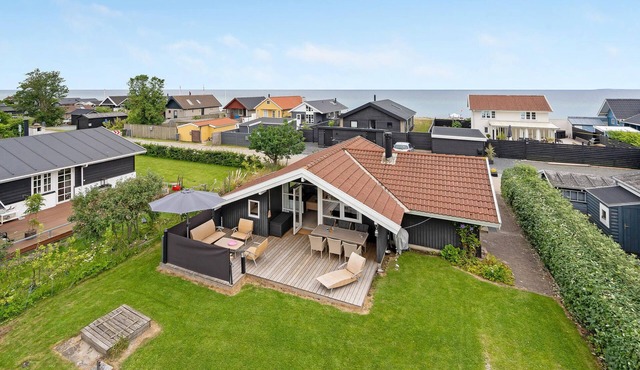 2 bedroom gorgeous home in Otterup