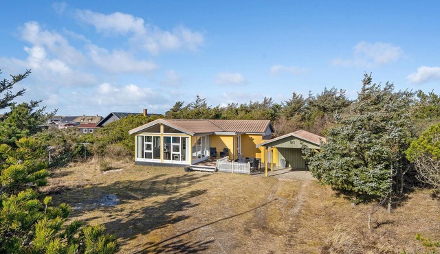 2 bedroom gorgeous home in Ulfborg