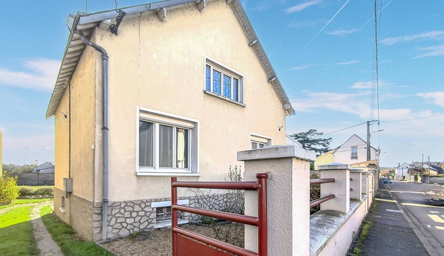 2 bedroom gorgeous home in Vendôme