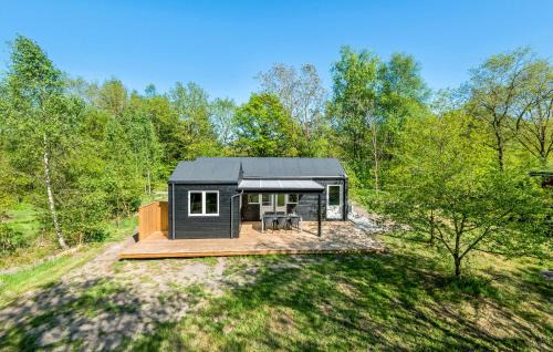 2 Bedroom Gorgeous Home In Give