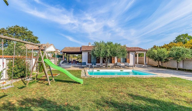 2 bedroom gorgeous home in Pula