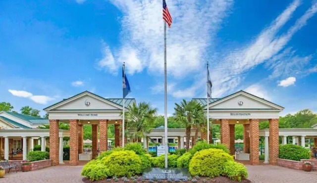 2 Bedroom Greensprings Vacation Resort (Sleeps 6)