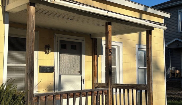 2-bedroom guest house in charming Cuba with WiFi