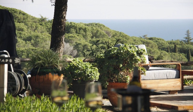 2 Bedroom Guesthouse Sea View and Wellness, Boutique Estate near Barcelona Coast