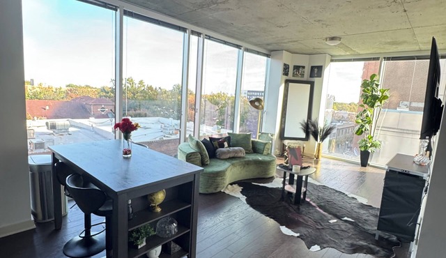 2-bedroom High Rise condo in the heart of Downtown Raleigh