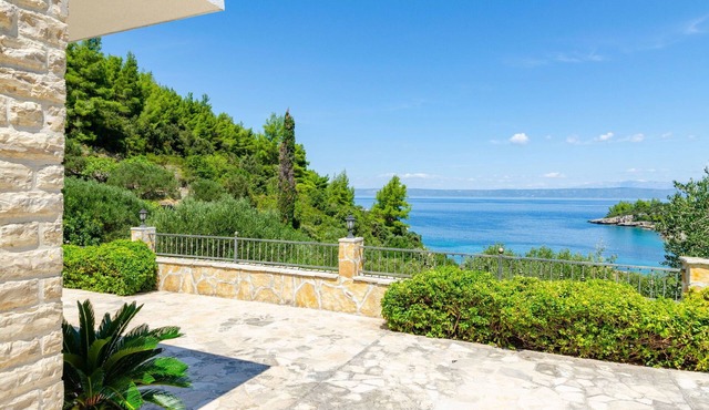 2 Bedroom holiday home with terrace
