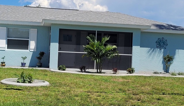 2 bedroom home close to Boca Grande!nPrivate Poolside Paradise!nGolfer's Dream!