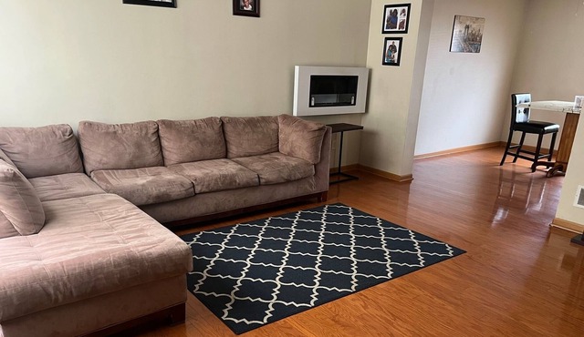 2 Bedroom Home Near Easton- Free Utilities!