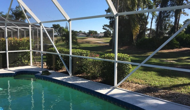 2 Bedroom Home on the West Coast of Florida. Relax and enjoy the sun and fun!