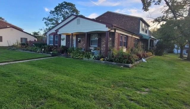 2 bedroom, host up to 5 people, willingboro 2 bedroom