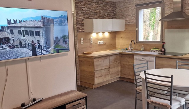 2-bedroom house, near (15mns) côtes de Granit Rose, des Ajoncs and du Goëlo.