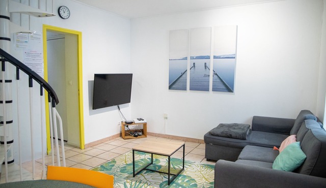 2 bedroom house, city center, all on foot