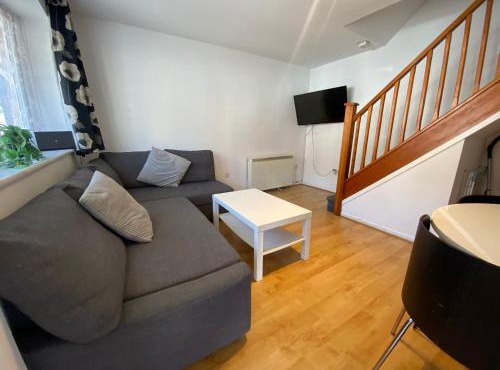 2 Bedroom House For Corporate Stays in Kettering