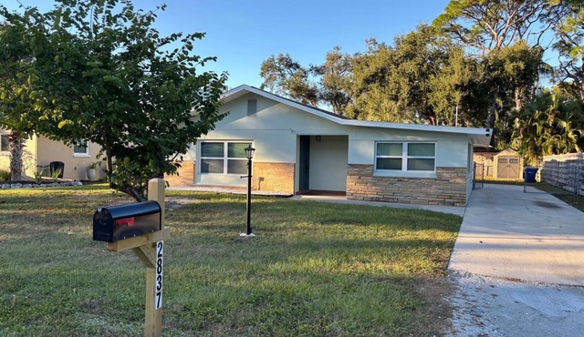 2-bedroom house in awesome Sarasota with AC