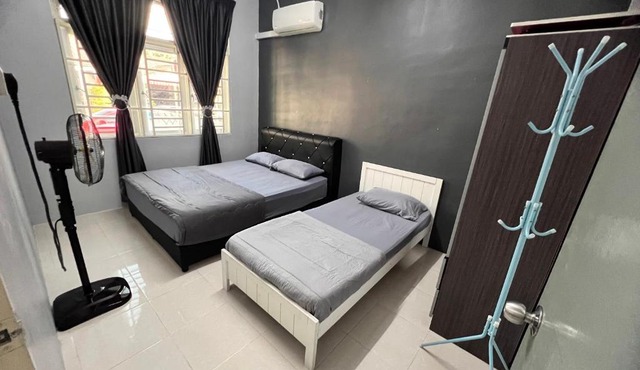 2 Bedroom house with Coway, all room air-cond, WIFI, Nettflix