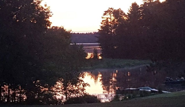 2 Bedroom Lakeside Cabin-Family Fishing Resort-Hayward WI-Chippewa Flowage