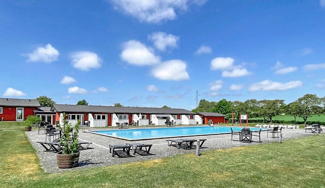 2 bedroom lovely apartment in Aakirkeby