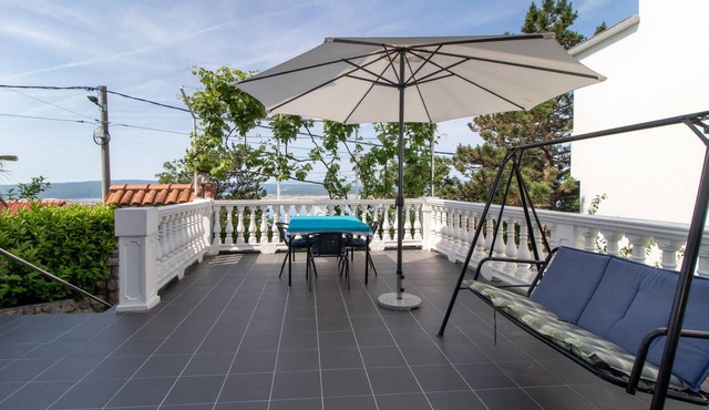 2 bedroom lovely apartment in Dramalj