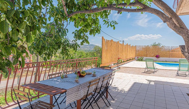 2 bedroom lovely apartment in Danilo