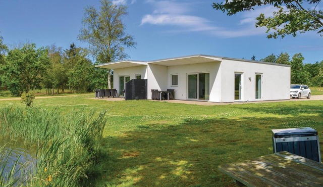 2 bedroom lovely home in Ringkøbing