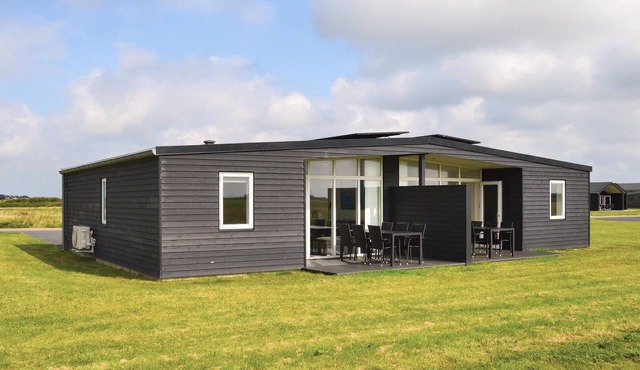 2 bedroom lovely home in Ringkøbing