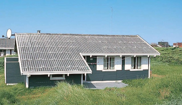 2 bedroom lovely home in Frøstrup