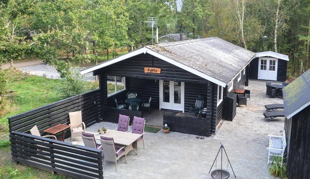 2 bedroom lovely home in Ansager