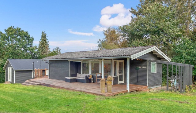 2 bedroom lovely home in Præstø