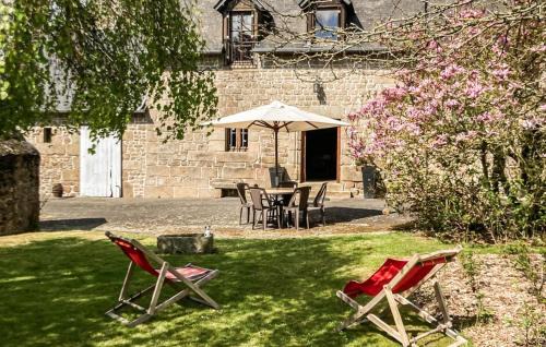 2 Bedroom Lovely Home In Parigné