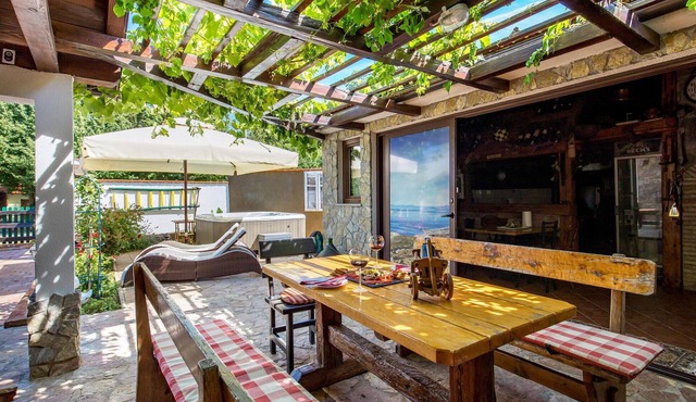 2 bedroom luxurious home in Senj