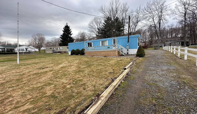 2-bedroom mobile home in Henderson