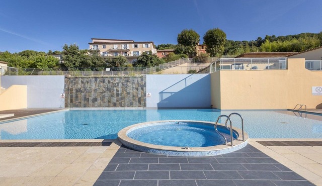 2-Bedroom near Lake Saint-Cassien