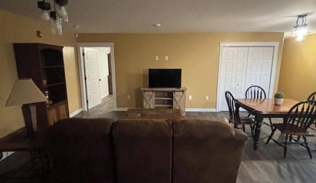 2 bedroom nestled in the woods