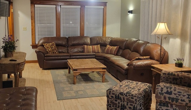 2-bedroom newly remodeled house in Iron River with WiFi & a big yard.