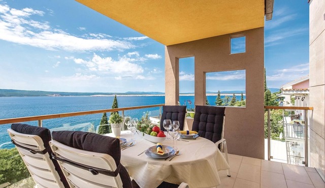 2 bedroom nice apartment in Crikvenica