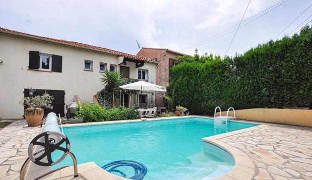 2 bedroom nice apartment in Cogolin